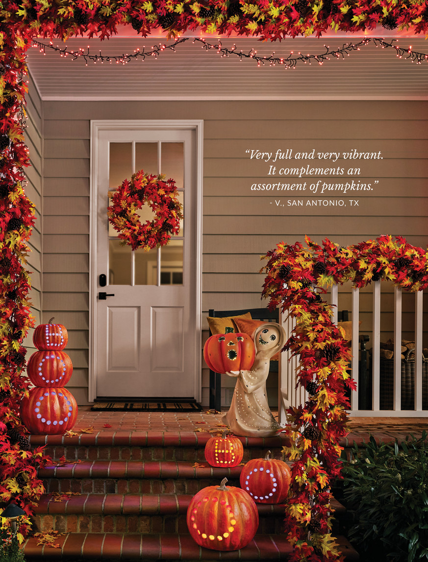 Balsam Hill - 2023 Fall 1 - Outdoor Lit Friendly Ghost