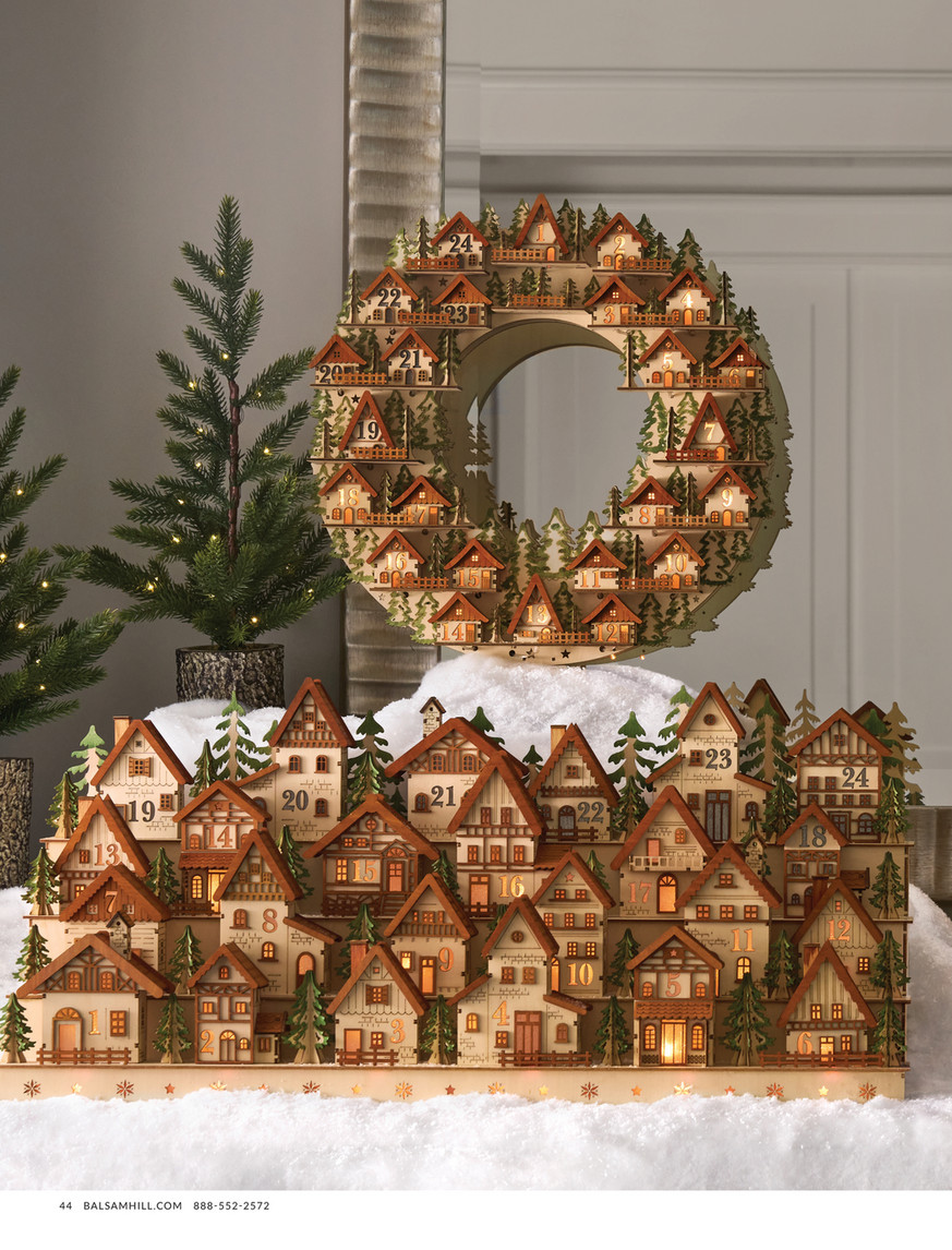 Balsam Hill - 2024 Holiday 2 - Lit Wooden Advent Wreath